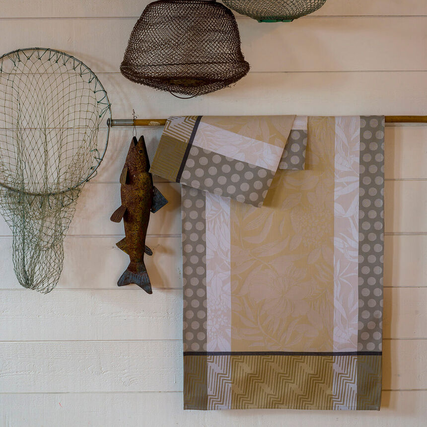 Tischl&auml;ufer Nature Urbaine Chene 50x150 baumwolle, , hi-res image number 0