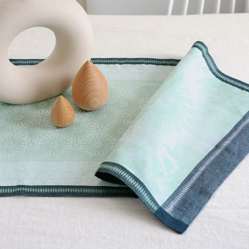 Tischl&auml;ufer Jardin d'orient Leinen, , hi-res image number 0